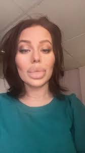 Kandi Warren's Instagram, Twitter & Facebook