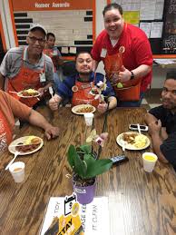 The home depot, gaithersburg, pašto kodas 20877. John Roberts J67607304 Twitter