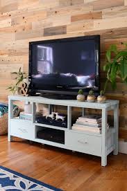 Mathis brothers have a variety of styles, sizes, and finishes to match most living room décor. How To Chalk Paint Furniture Diy Chalk Painting