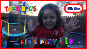 Maintain a clear area around the trampoline. Little Tikes Toy S R Us Huge Bounce Trampoline Kids Bouncy House Jumping Brinca Brincolin Para Ninos Youtube