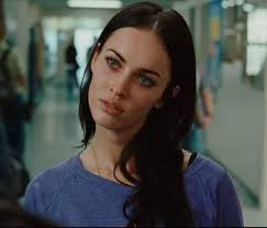 So when has she not been selfish? All I see is post about me me me and her  big ol face all the time. No matter what the post or subject is