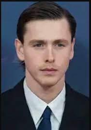 Favs to pick up the License to Kill role:- 1. Theo James: 40yrs old 2.  Aaron Taylor-Johnson: 34 3. James Norton: 39 4. Henry Cavill: 41 (personal  favourite 👍) 5. Harris Dickinson: 28 6. James Lowden: 34 7. Callum Turner:  35 8. Paul Mescal: 29