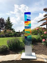 Gartenskulpturen, brunnen und abstrakte kunst aus stein für den garten kaufen. Glas Im Garten Glasdekore Teufel