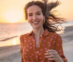 Natalia marisa oreiro iglesias (montevideo, uruguay; Natalia Oreiro Apuesta Al Print Que Sera Tendencia En El Invierno 2021 Para Ti