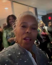 If they tell you KATT not living her life tell them they a DAMN LIE