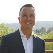 Star Rating and Reviews for James Chen