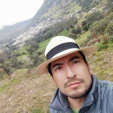 Carlos Efren Campos Paredez (@EfrenParedez)