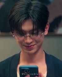 Pacaran Bohongan dalam Your Sky Series