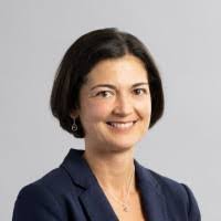 Kirsten Temple's Instagram, Twitter & Facebook