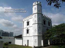 Kubu margeherita ataupun nama inggerisnya fort margherita terletak di kuching, sarawak. Kubu Margherita Sarat Sejarah
