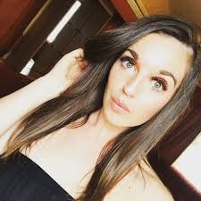 Charlotte Mcgrath's Instagram, Twitter & Facebook