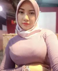 Jilbab toge bikin sange hot bacol jilbab toge dukung terus channel kami dengan cala like komen shae dan subscribe menyajikan. Who Is Darlene Adrienne