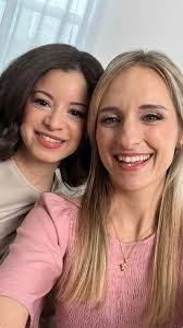 Cantos a la Virgen María: Contigo María con Kairy