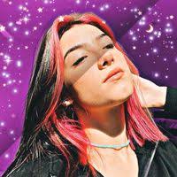 Hillary Martel (hillarymartel)