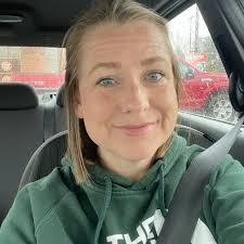 Heather Charnock's Instagram, Twitter & Facebook