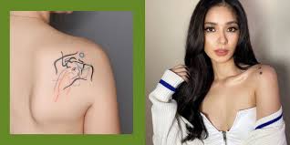 Maybe you would like to learn more about one of these? Simpel Minimalis Ini Dia 25 Ide Shoulder Tattoo