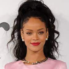 You my favorite singer, i adore you i want very what you, arrived to moscow 2017 year in summer i would come at concert to you, very soviet that with yoy all will be good! Rihanna Starportrat News Bilder Gala De