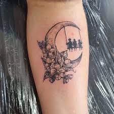 Today, we are seeing more and more parents getting tattoos to honor their children. Top 30 Amazing Mother Of 3 Tattoo Design Ideas 2021 Updated Saved Tattoo
