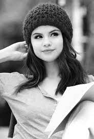 Selena gomez dating with basketball. Bayan Avatar Arsivi Hazan Selena Gomez Cute Selena Gomez Dress Selena Gomez