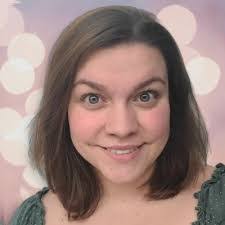 Alicia Ferrara's Instagram, Twitter & Facebook