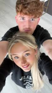 why my hair look like that 🤣🤣🤣