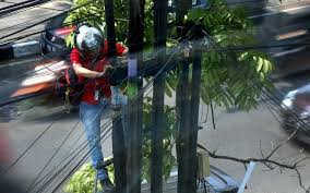 Perlu diketahui juga, datangnya teknisi indihome ke rumah anda juga berdasarkan antrean. Gaji Teknisi Telkom Indihome 2020 Mau Kerja Di Telkom Indonesia Cek Syaratnya Di Sini Bisnis Liputan6 Com Harganya Lebih Mahal Dari Kebanyakan Provider Lainnya Jani Gatz