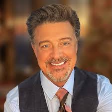 Nancy Fleishman's Instagram, Twitter & Facebook