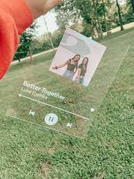 Diy Glass Spotify Song Diy Best Friend Gifts Diy Birthday Gifts Diy Birthday Gifts For Friends