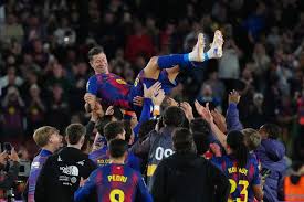 La estrella polaca y exdelantero del Barcelona Robert Lewandowski llega a la MLS con Chicago Fire
