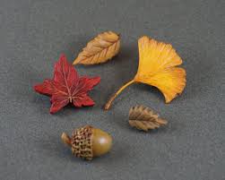 Leaves Pin Set Leaf Pin Leaves Brooch Polymer Clay Pins Etsy Clay Flowers Clay Polymer Clay