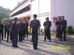 Kadet polis marching part 1. Pertandingan Kawad Kaki Kamunting 2005 Kadet Polis Acs Flickr