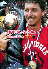 Retiro del Dorsal #6 en Honor a Wilmer López