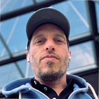 1600+ "Daro" profiles