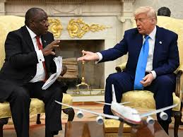 Trump confronts South Africa's president in Oval Office, pushes false  claims of white genocide - ABC News