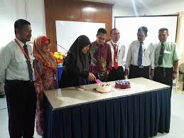 The kubang pasu district is a district in northern kedah, malaysia. Perhimpunan Bulanan Pkd Kubang Pasu Dan Majlis Perpisahan Dr Nurizzati Mohammad Yang Akan Bertukar Ke Pkd Pasir Mas Kelantan 11 1 2018 Unit Promosi Kesihatan Pejabat Kesihatan Daerah Kubang Pasu Facebook