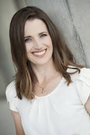 Emily Dunn's Instagram, Twitter & Facebook