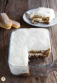 250 g di mascarpone 200 g di nutella 250 g di ricotta. Tiramisu Al Cocco Senza Uova E Mascarpone Con Crema Alla Ricotta E Yogurt Ricette Dolci Dolci Yogurt Senza Uova