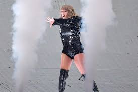From hit singles to an expanding portfolio, it's why this post is dedicated to taylor swift's net worth in 2021. Taylor Swift S Net Worth 320 Million In 2018
