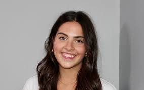 Wendy Spicer's Instagram, Twitter & Facebook