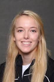 Danielle Butters's Instagram, Twitter & Facebook