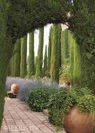 Toledo S Gailiana Palace Featured In The Spring 2016 Issue Of Milieu Mediterranean Landscaping Beautiful Gardens Landscape Design