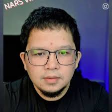 Jaxson Dart's dad fires back at “miserable hard ass” criticisms 🔗👇