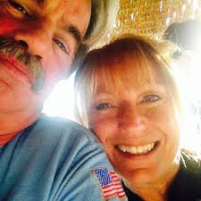 Estero going south, never seen this much traffic, what's going on?