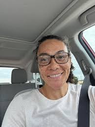older mom seeking friends and dating support