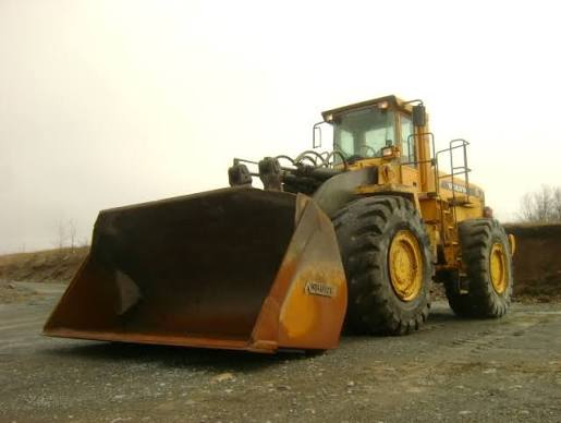 Volvo L330D Wheel Loader