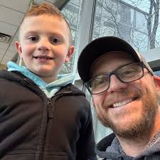 Chad Sims (@iusims) • Instagram photos and videos