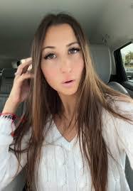 Olivia Fromm's Instagram, Twitter & Facebook