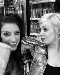 Screaming HAPPY 40th BIRTHDAY to my OG bestie @britdclaus. Hope you enjoyed  my singing this morning tinnnnnnnny and I had fun celebrating with you and  your family and friends tonight! Can't wait