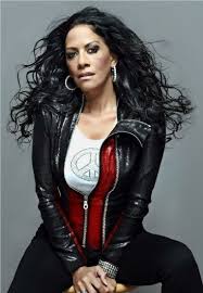 Sheila e's updo hairstyles | sheknows celebsalon in las vegas sheila e arrived at the miss universe 2010 beauty pageant. Happy Birthday Sheila E Born Sheila Escovedo Known To Us As Sheila E She Is A Grammy Nominated Singer Drummer And Pe Sheila E Jazz Festival Female Drummer