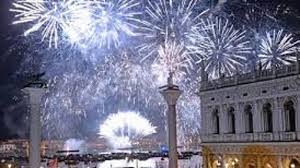 May 11, 2021 · fino al 16 maggio, in basilicata (gialla da ieri), saranno cinque i comuni in zona rossa. Venezia Festa Del Redentore Su Prenotazione Spettacolo Tgr Veneto